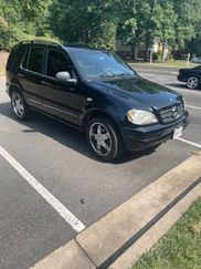 Used 1998 Mercedes-Benz ML 320 4MATIC image 1
