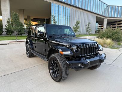 Used 2022 Jeep Wrangler Unlimited Sahara w/ Altitude