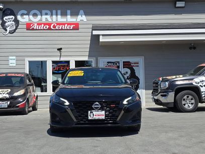 Used 2023 Nissan Altima 2.5 SR
