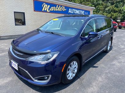 Used 2019 Chrysler Pacifica Touring-L