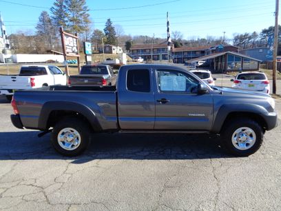 Used 2014 Toyota Tacoma SR5