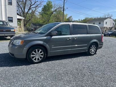 Used 2009 Chrysler Town & Country Touring