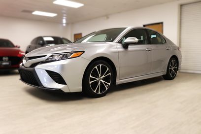 Used 2020 Toyota Camry SE