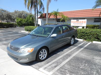 Used 2000 Toyota Avalon XLS