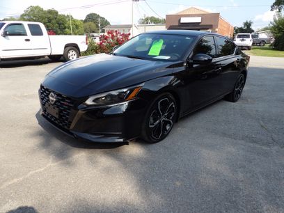 Used 2023 Nissan Altima 2.5 SR