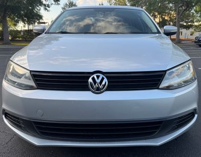 Used 2012 Volkswagen Jetta 2.5 SE