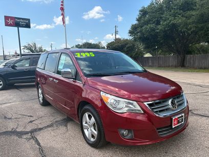 Used 2012 Volkswagen Routan SEL Premium