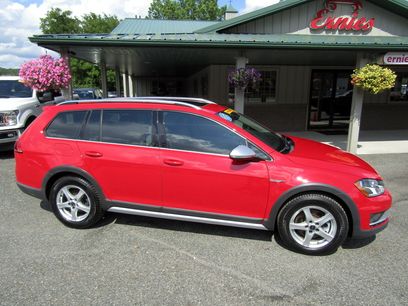 Used 2017 Volkswagen Golf Alltrack