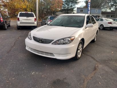 Used 2005 Toyota Camry LE