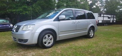 Used 2010 Dodge Grand Caravan SXT