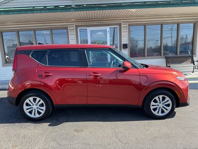 Used 2021 Kia Soul LX