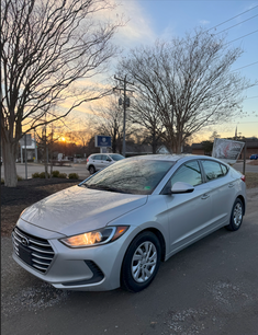Used 2017 Hyundai Elantra SE