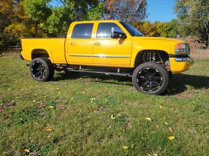 Used 2005 GMC Sierra 2500 SLT