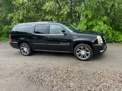 Used 2013 Cadillac Escalade ESV Premium