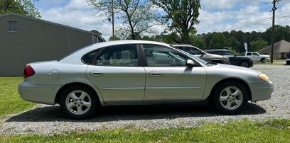 Used 2003 Ford Taurus SES