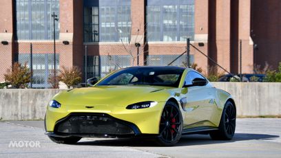 Used 2023 Aston Martin V8 Vantage