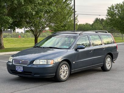 Used 2005 Volvo V70 2.4