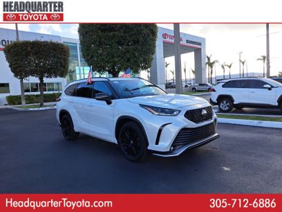 Used 2023 Toyota Highlander XSE
