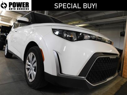Used 2023 Kia Soul LX