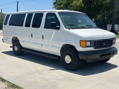 Used 2003 Ford E-350 and Econoline 350 XLT