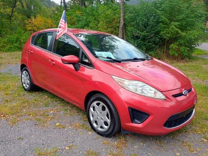 Used 2011 Ford Fiesta SE