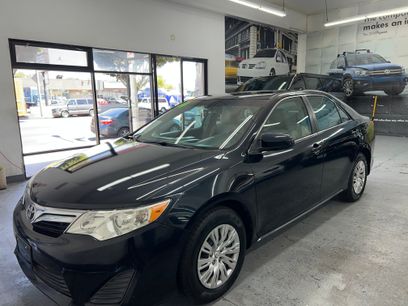 Used 2014 Toyota Camry LE