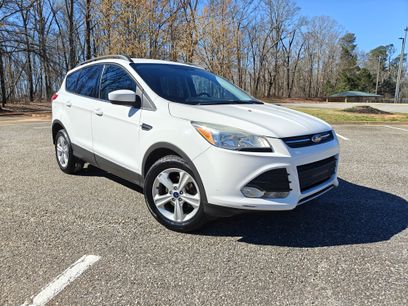 Used 2016 Ford Escape SE
