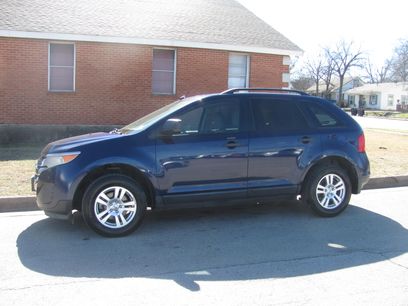 Used 2011 Ford Edge SE