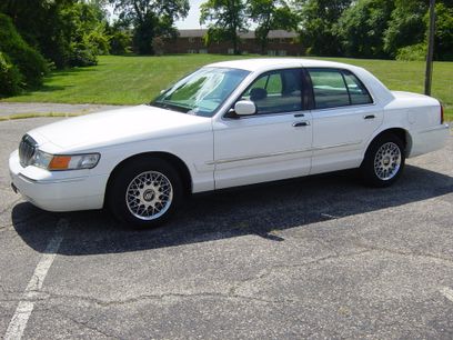 Used 2002 Mercury Grand Marquis GS