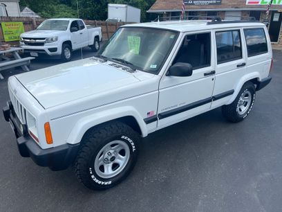 Used 2001 Jeep Cherokee Sport