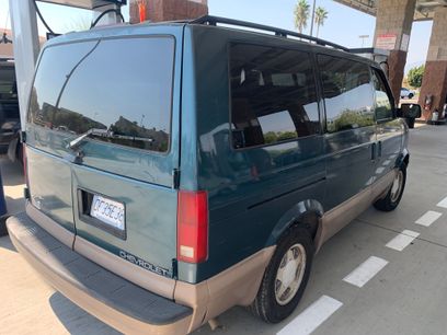 Used 2000 Chevrolet Astro