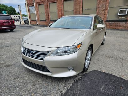 Used 2015 Lexus ES 300h F Sport