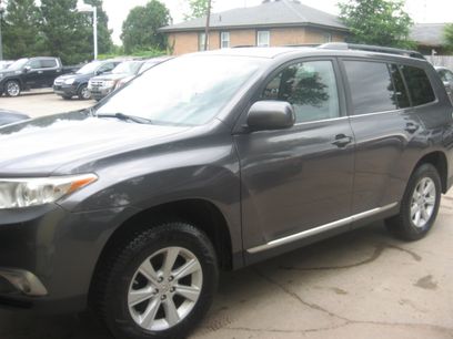 Used 2013 Toyota Highlander LE