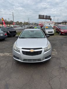 Used 2013 Chevrolet Cruze LS