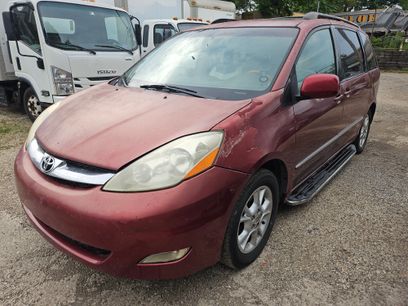 Used 2006 Toyota Sienna XLE