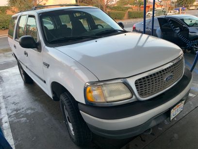 Used 2000 Ford Expedition XL