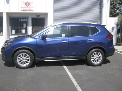 Used 2018 Nissan Rogue SV