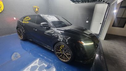 Used 2020 Lamborghini Urus