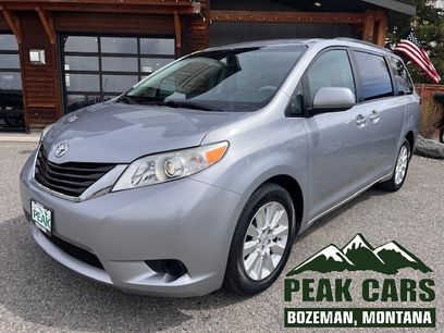 Used 2014 Toyota Sienna LE