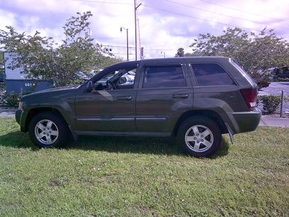 Used 2007 Jeep Grand Cherokee Laredo