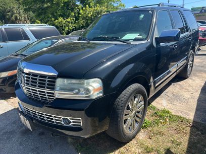 Used 2009 Lincoln Navigator