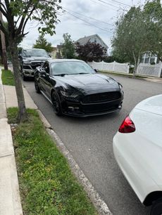 Used 2017 Ford Mustang Premium