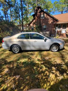Used 2009 Mercury Milan Premier