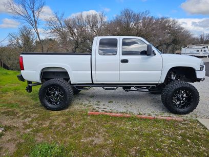 Used 2001 GMC Sierra 2500 4x4 Extended Cab HD w/ SLT Marketing Option Pkg