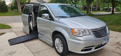 Used 2012 Chrysler Town & Country Limited