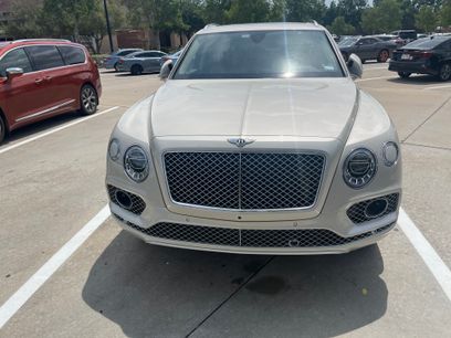 Used 2017 Bentley Bentayga