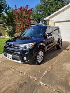Used 2019 Kia Soul +