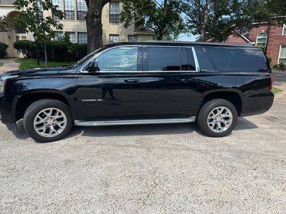 Used 2015 GMC Yukon XL SLE w/ Convenience Package