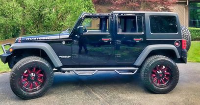 Used 2016 Jeep Wrangler Unlimited Rubicon w/ Connectivity Group