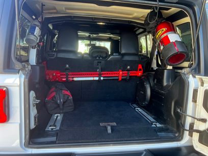 Used 2018 Jeep Wrangler Unlimited Rubicon w/ Dual Top Group